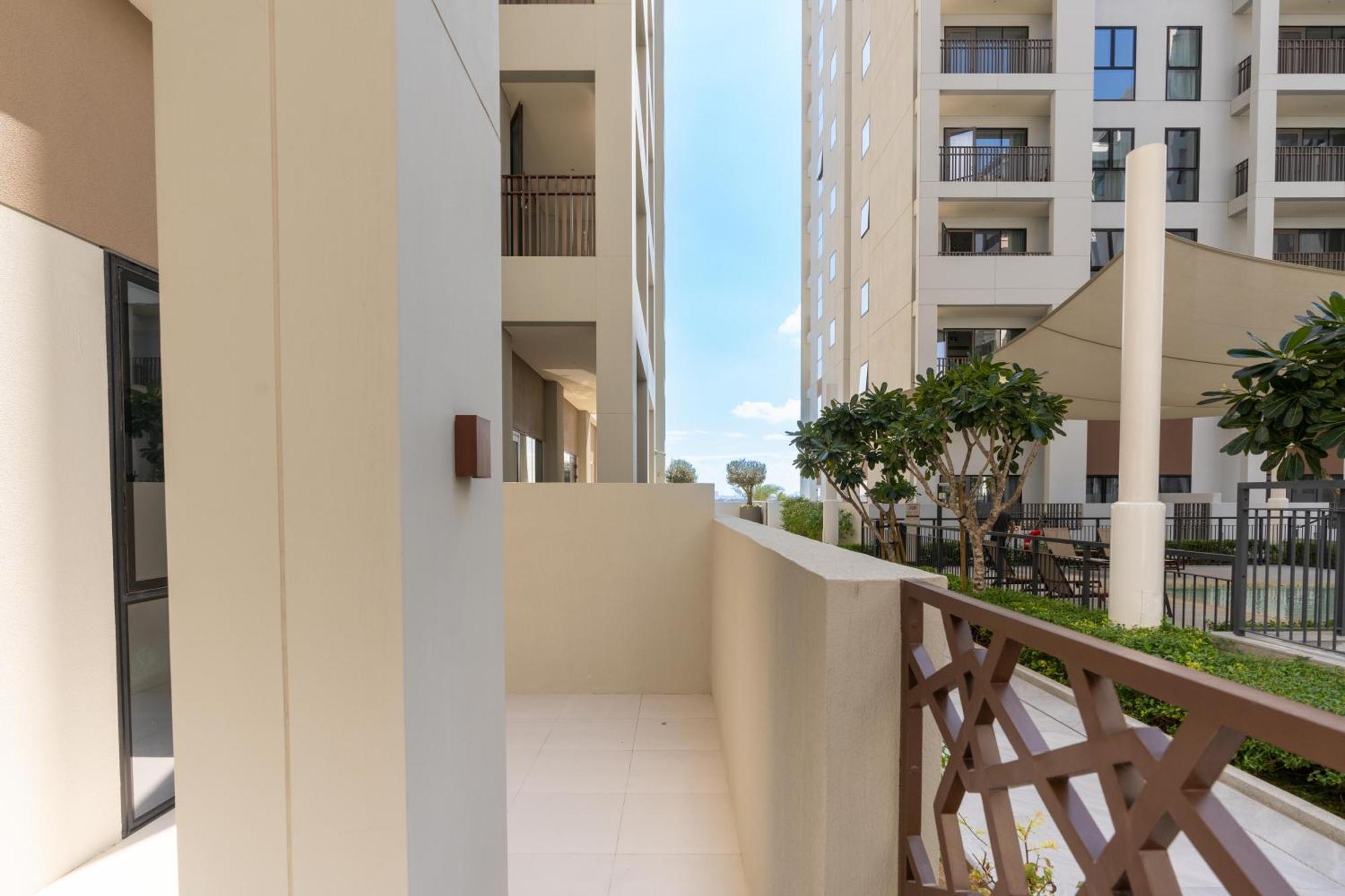 Elegant 1br With Access In Creek Dubaï