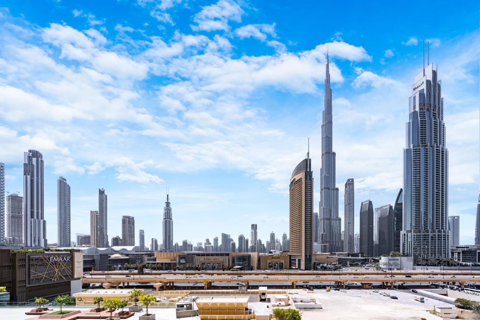 Apartment Premium 2br In Dtv With Burj Khalifa View Dubai