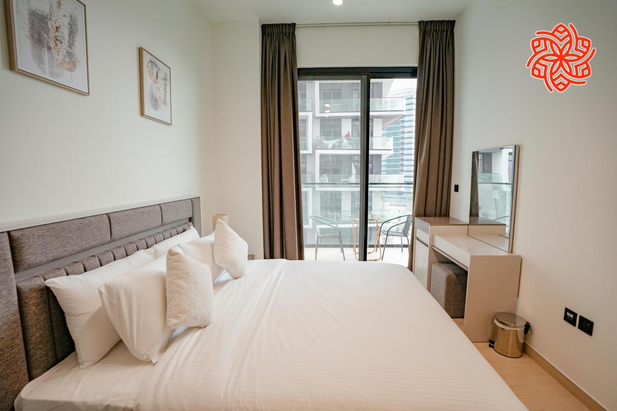 Alashrafia Saray - Bright 1bdr In Jvc * Dubaï