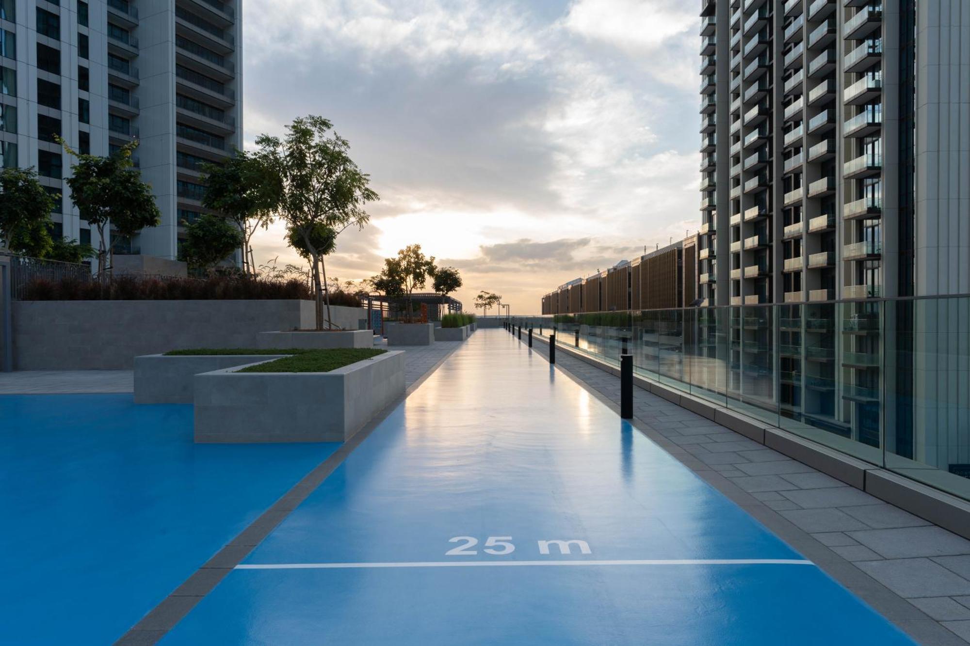 Appartement Infinity Pool With Burj Khalifa View - 1 Bedroom In Downtown - 5 Min Walk To Mall, Close To Burj Khalifa - Sleeps 4 People By Zen *