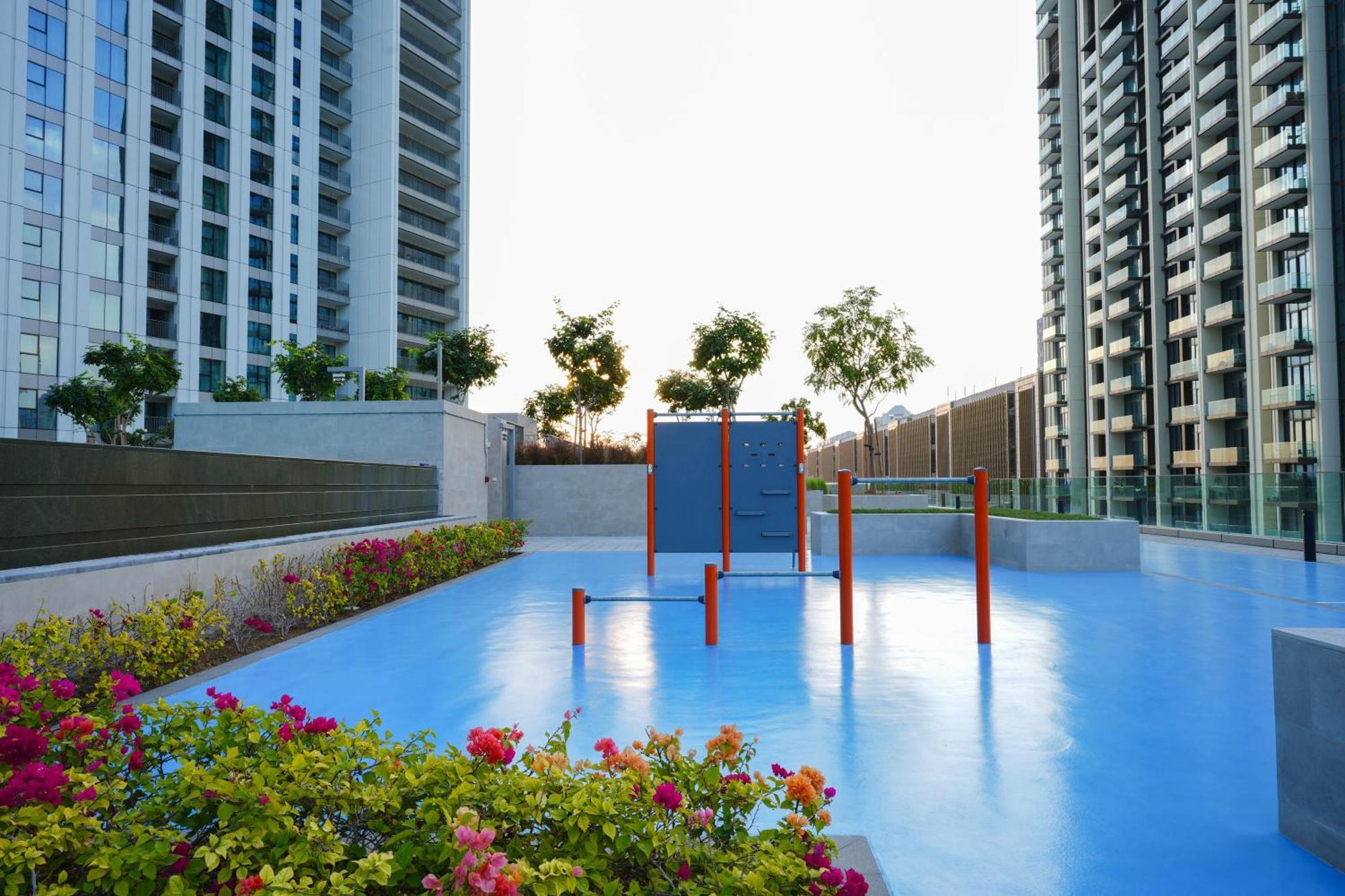 Infinity Pool With Burj Khalifa View - 1 Bedroom In Downtown - 5 Min Walk To Mall, Close To Burj Khalifa - Sleeps 4 People By Zen Appartement Dubaï