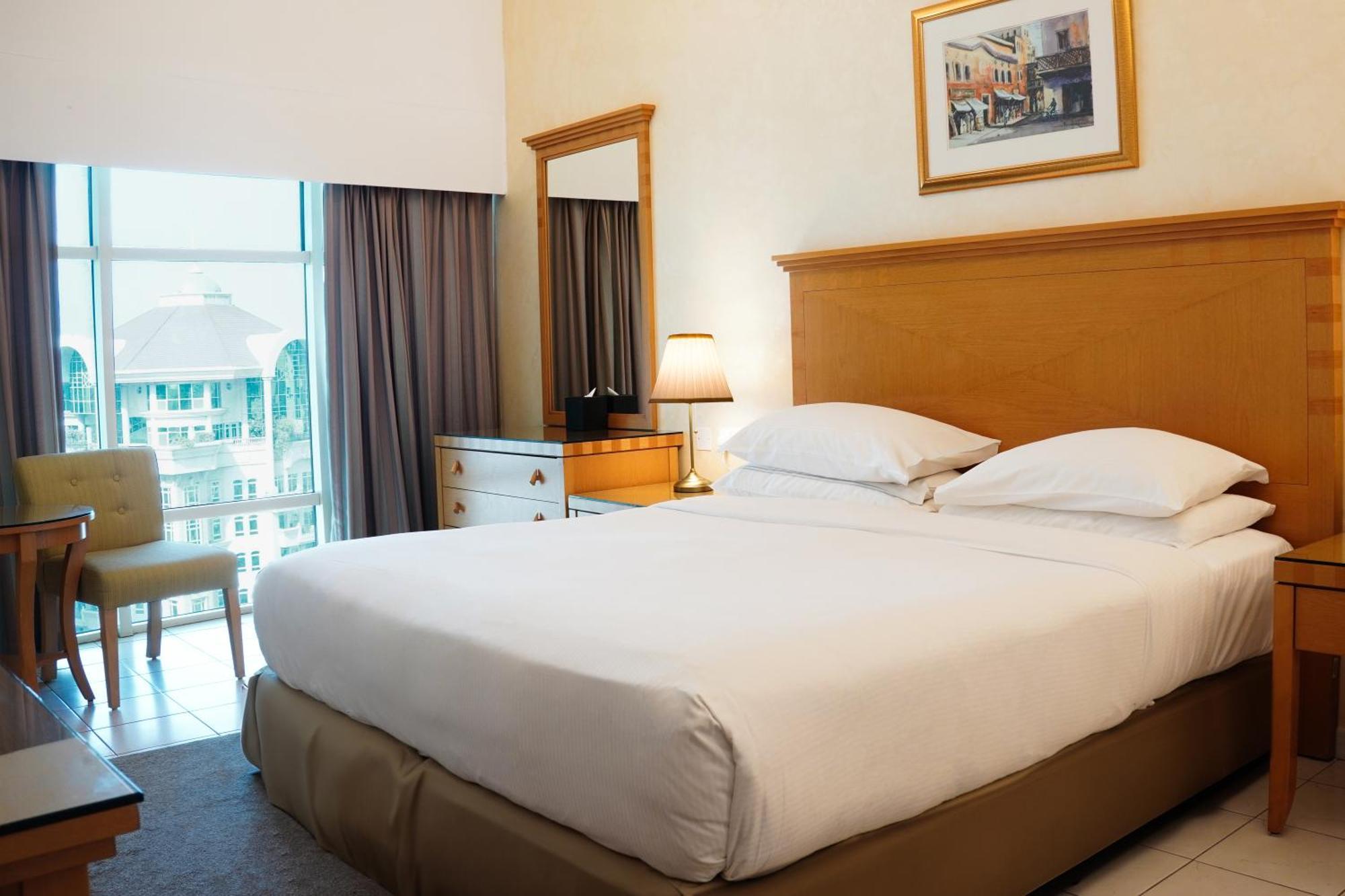 Hotel Swissotel Al Murooj Dubái
