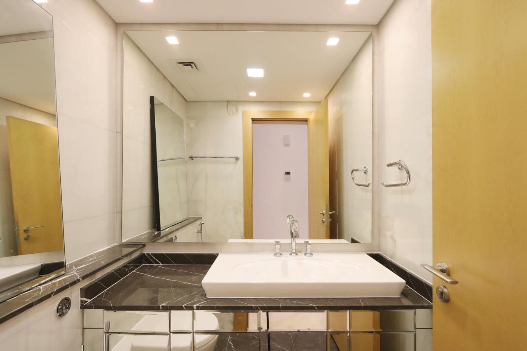 Livbnb - 1br With Sea View & Access Appartement *
