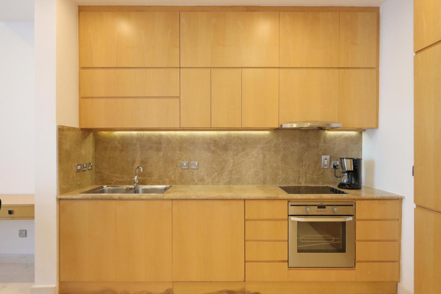 Livbnb - 1br With Sea View & Access Dubaï