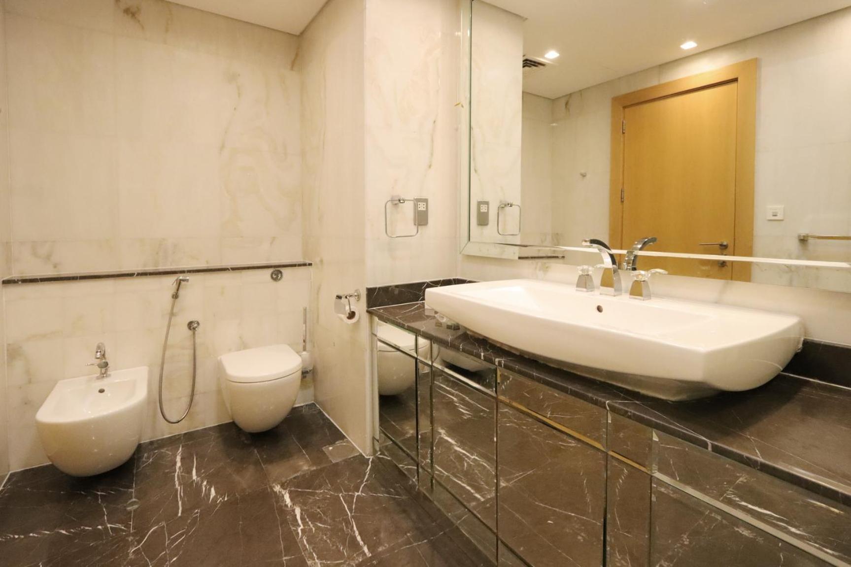 Livbnb - 1br With Sea View & Access