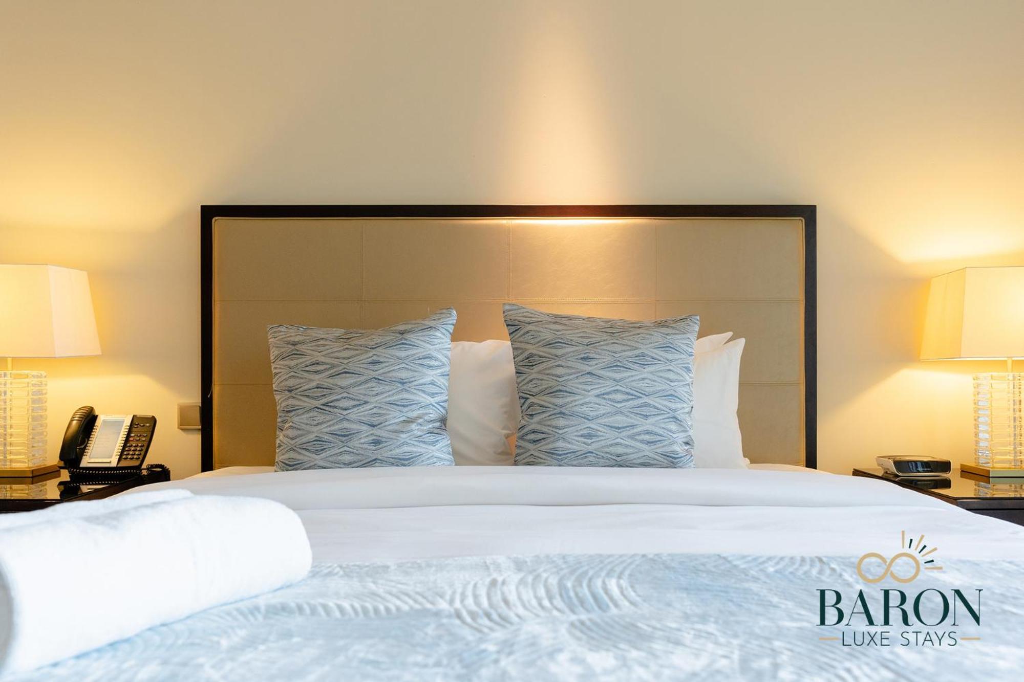 Alluring Studio, Address Marina.
