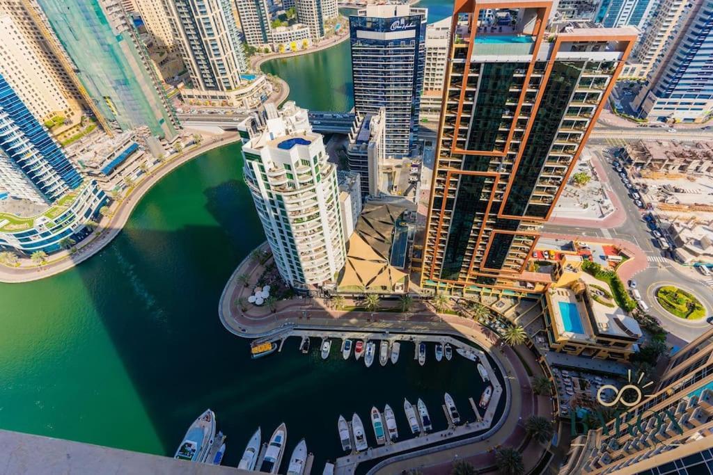 Appartement Stylish 1br Unit, Address Marina
