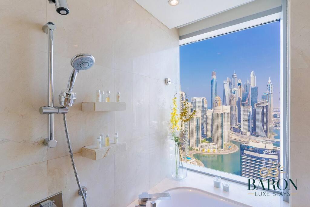 Stylish 1br Unit, Address Marina Dubaï