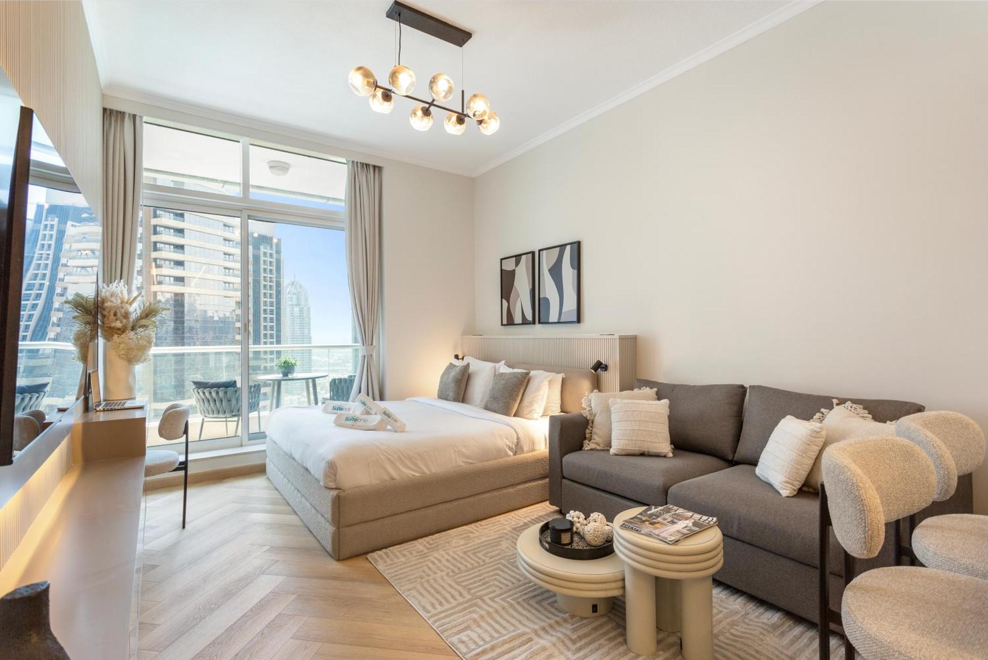 Marina Seaside Living Prime Location By The