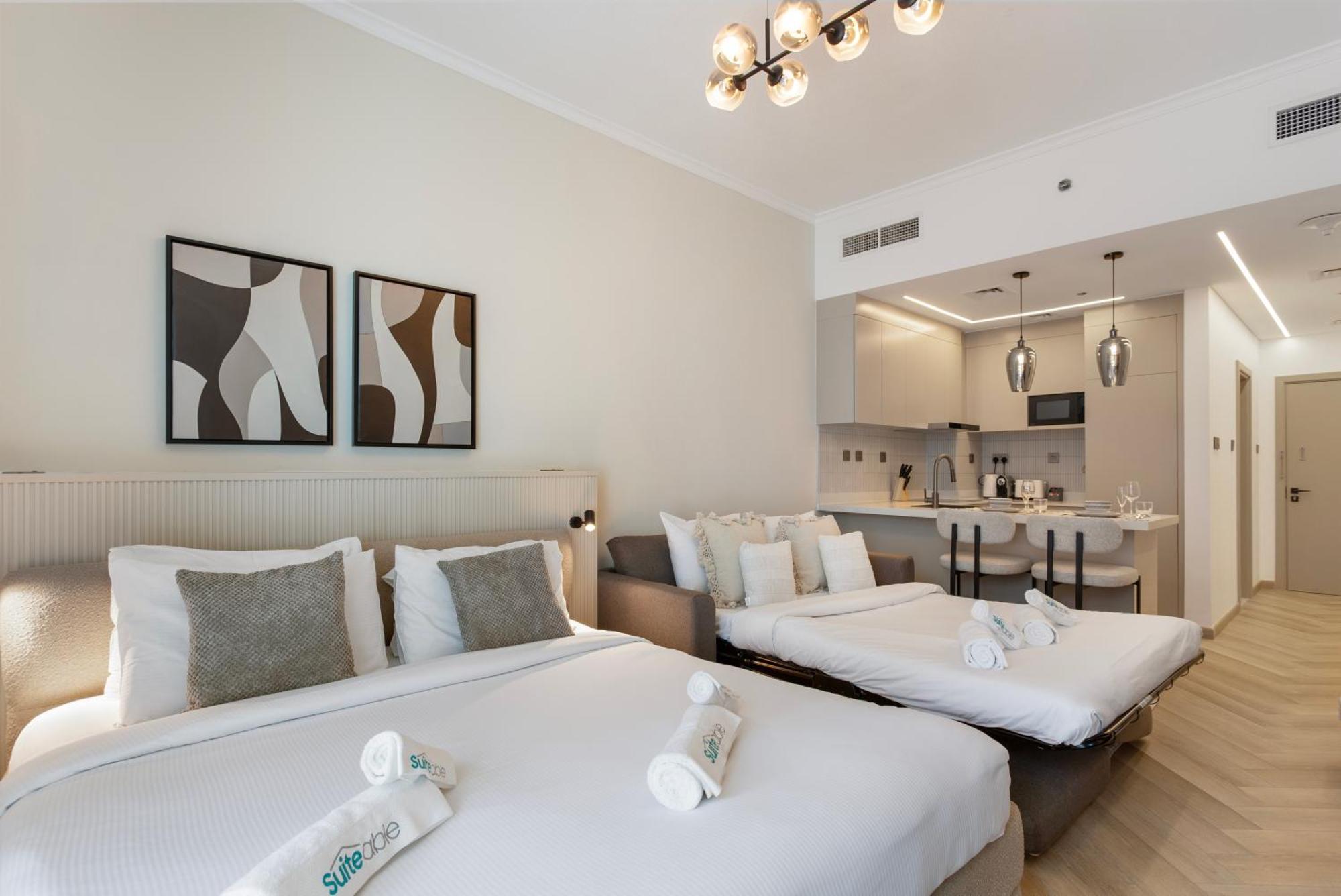 Marina Seaside Living Prime Location By The *