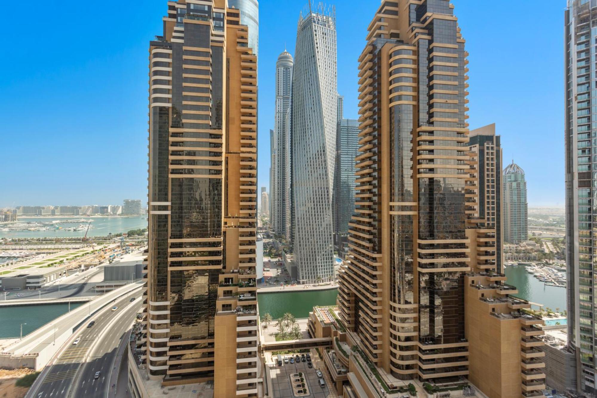 Marina Seaside Living Prime Location By The *