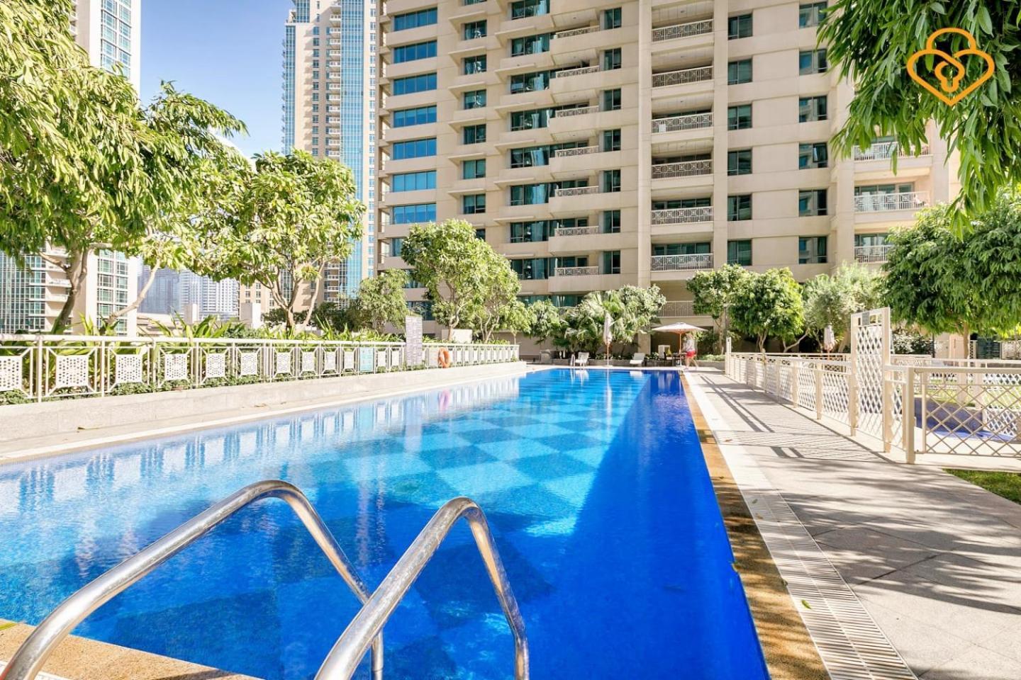 Amazing Views & Location Downtown 1 Br * Dubái