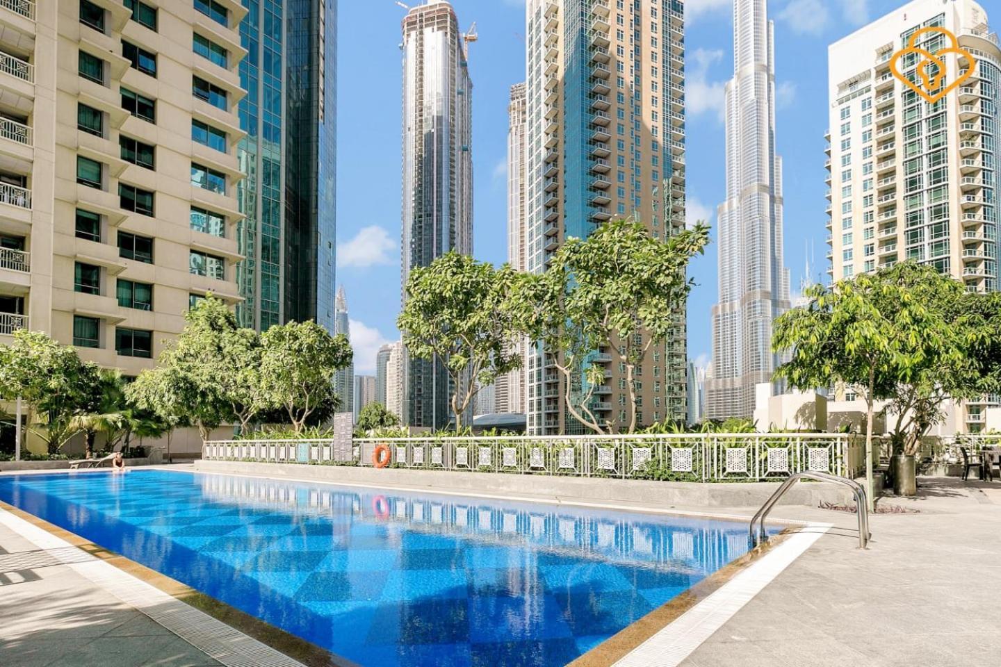 Amazing Views & Location Downtown 1 Br Apartamento *
