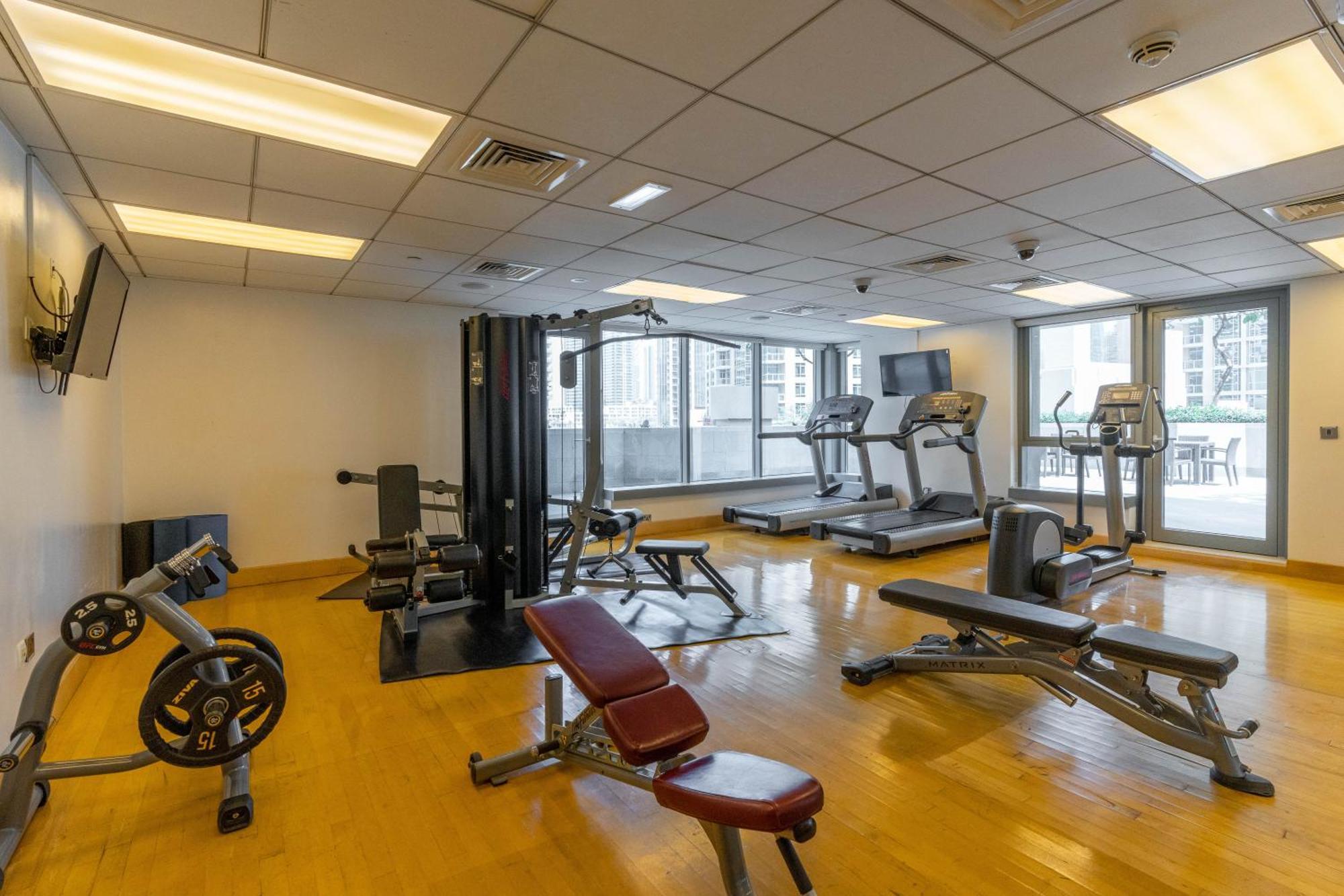 Amazing Views & Location Downtown 1 Br Appartement *