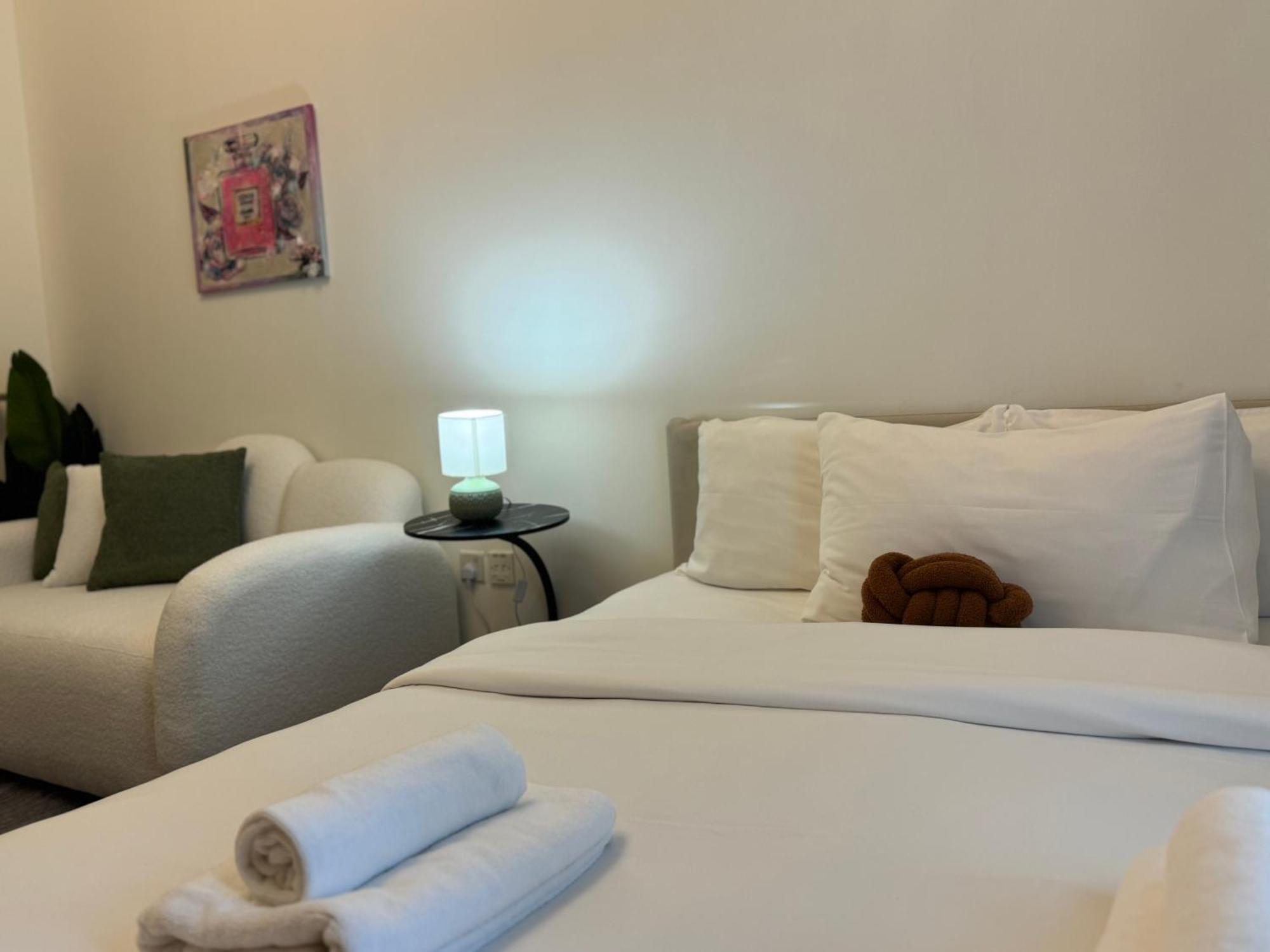 Ashri Homes In Production Apartamento