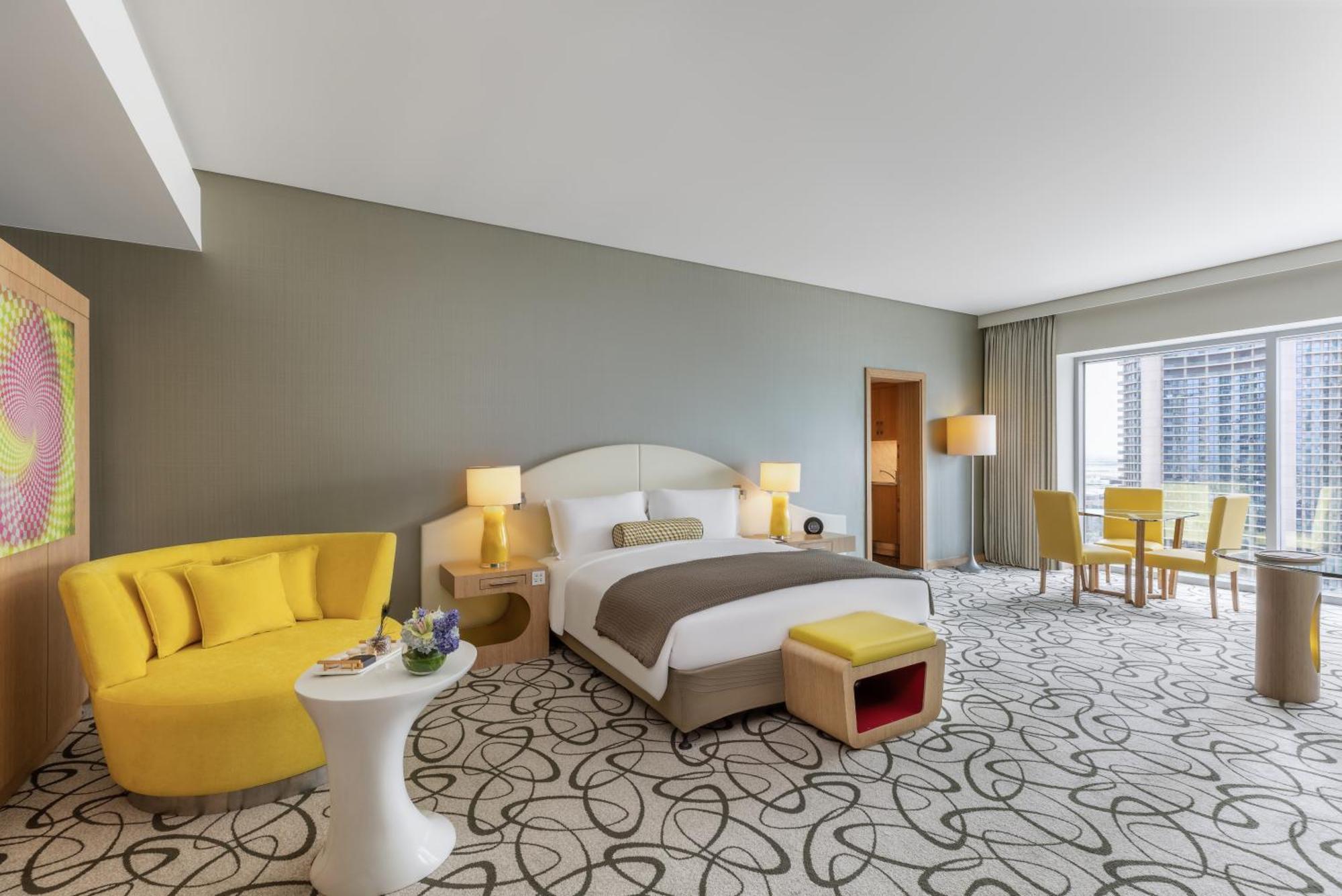 Sofitel Downtown 5*