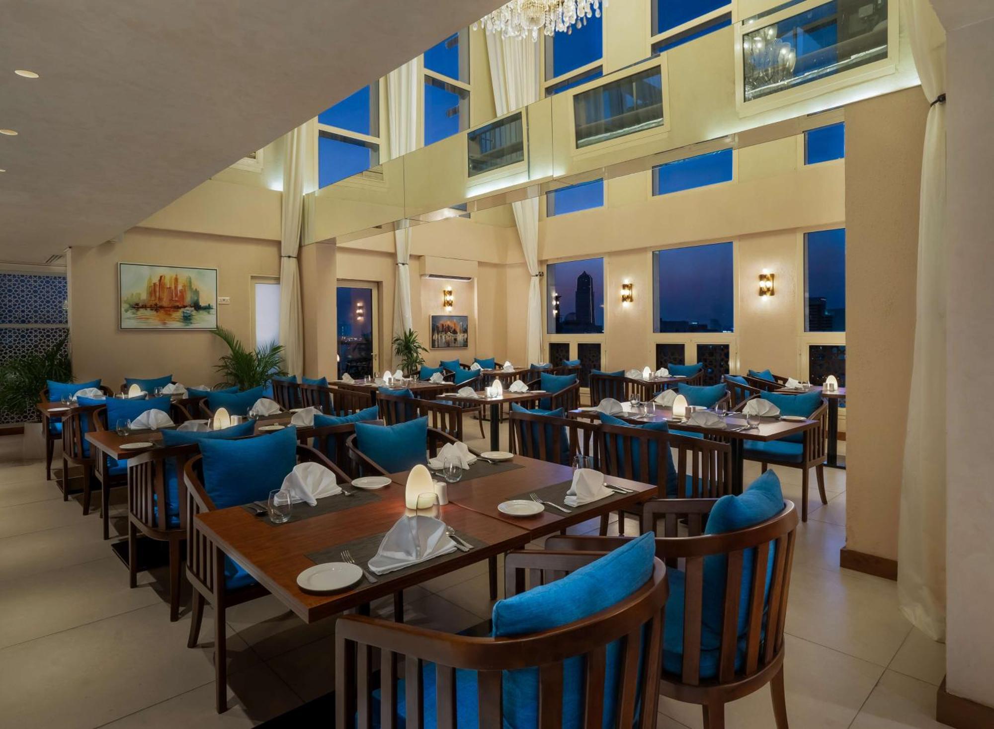 Hotel Doubletree By Hilton Al Jadaf 4*