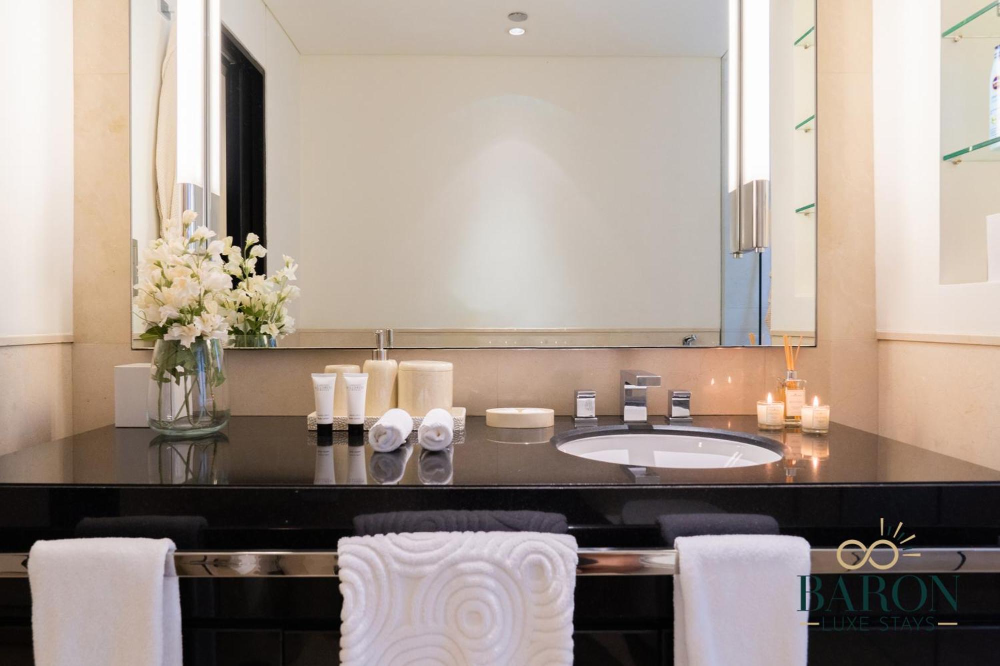Appartement Luxurious At Address Residences 15 *
