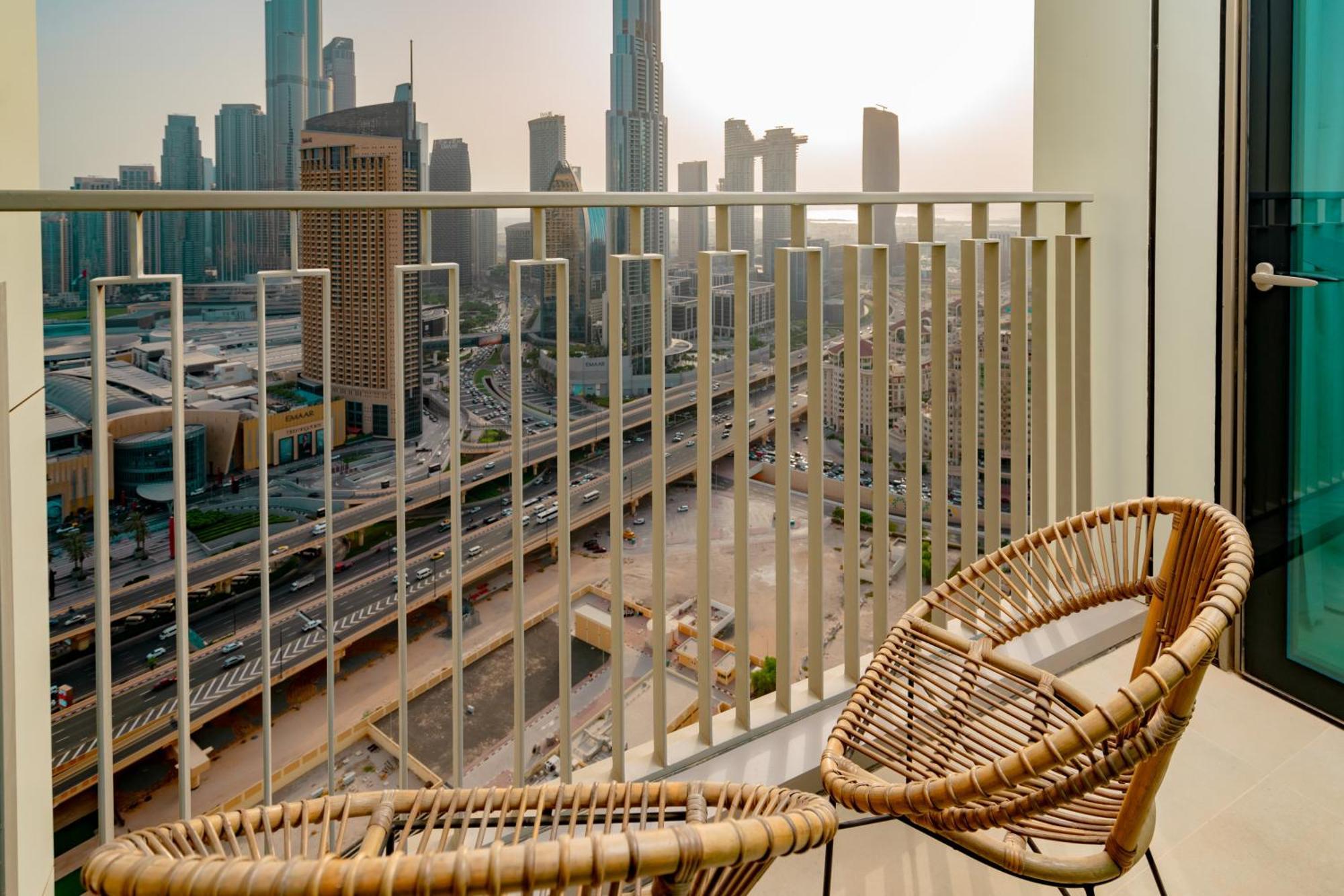 Prime Retreats @ Downtown Views By Emaar Apartamento