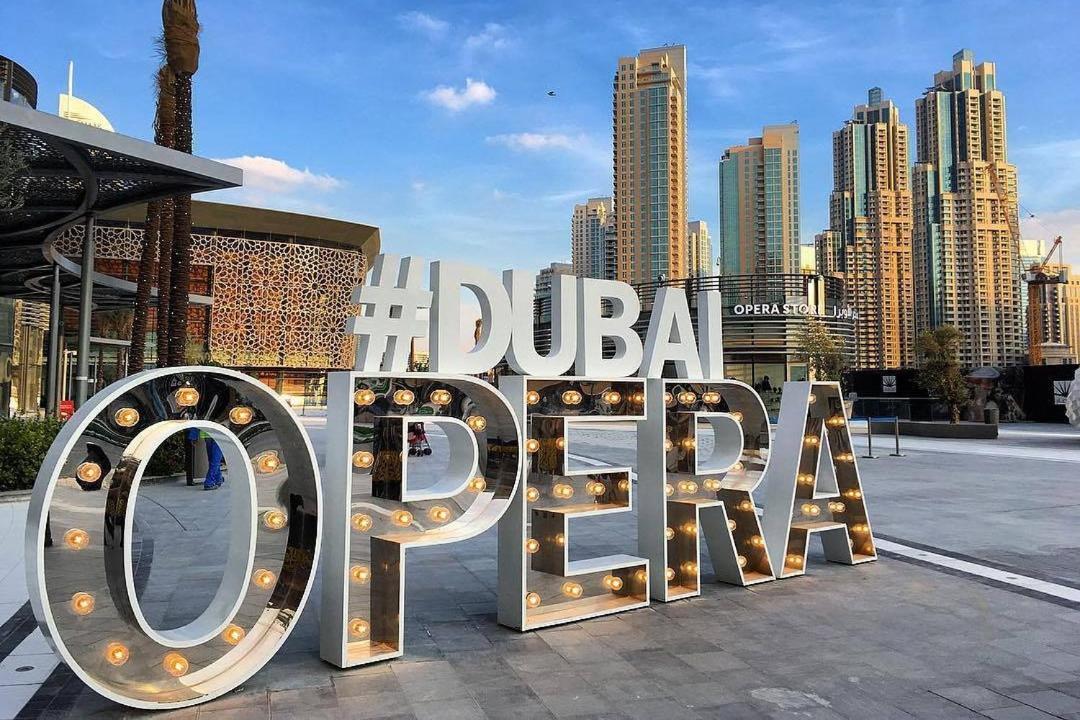 Ultimate 2 Bedroom Next To Burj Khalifa With Opera With Fountain Views Apartamento Dubái
