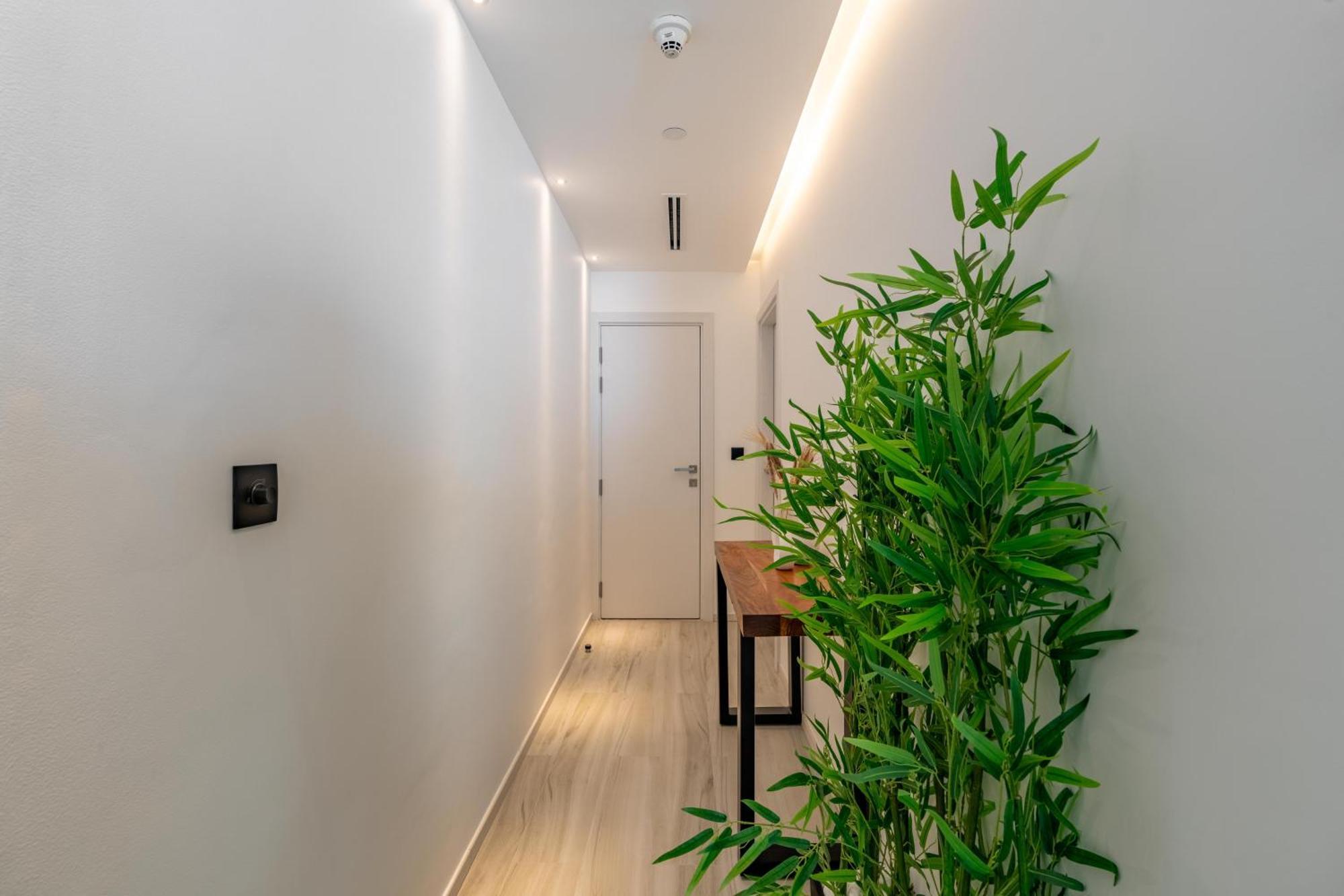 The Luxe Marina Experience - Stylish 2br With Sweeping Balcony Views For Total Relaxation Appartement