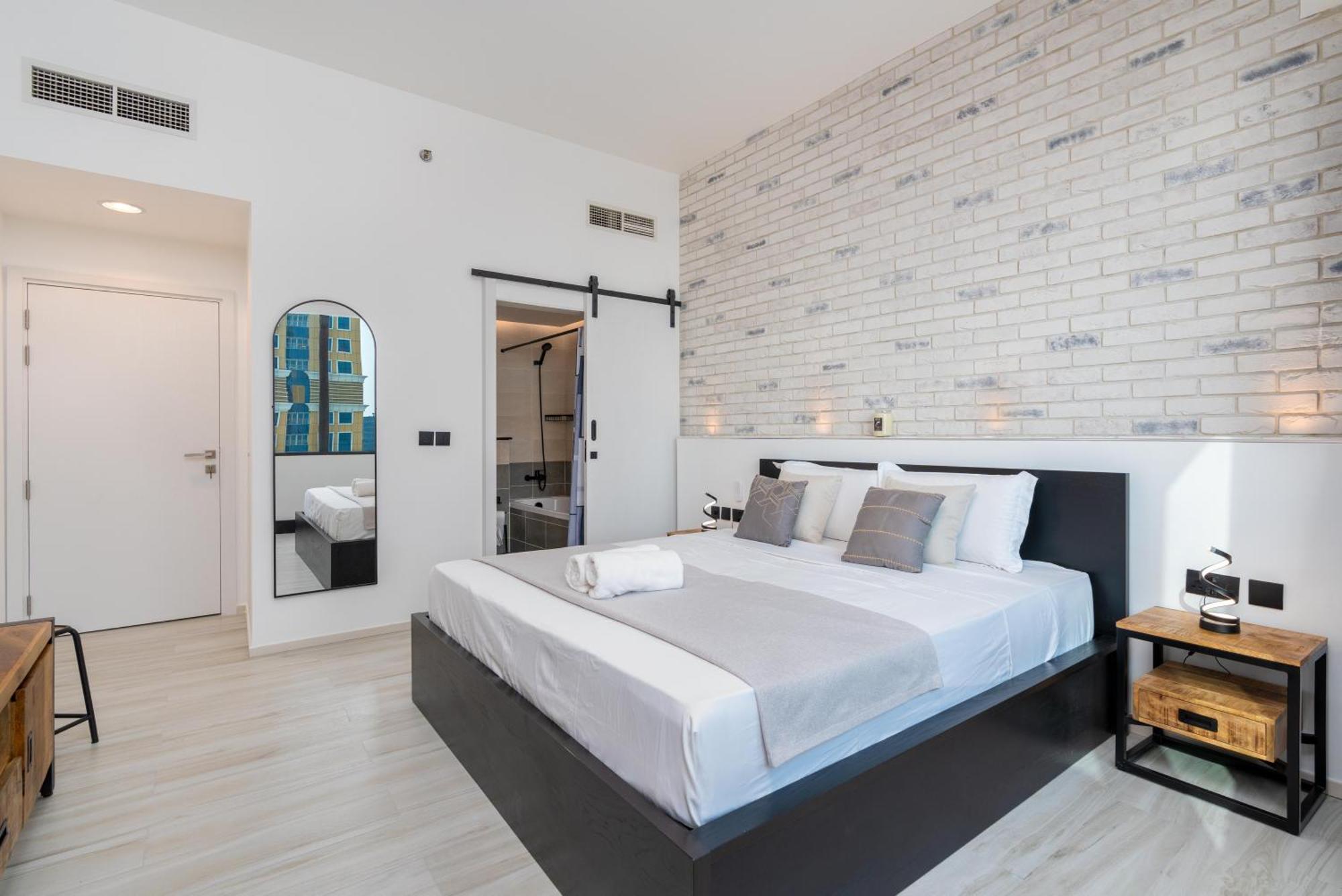 Appartement The Luxe Marina Experience - Stylish 2br With Sweeping Balcony Views For Total Relaxation Dubai