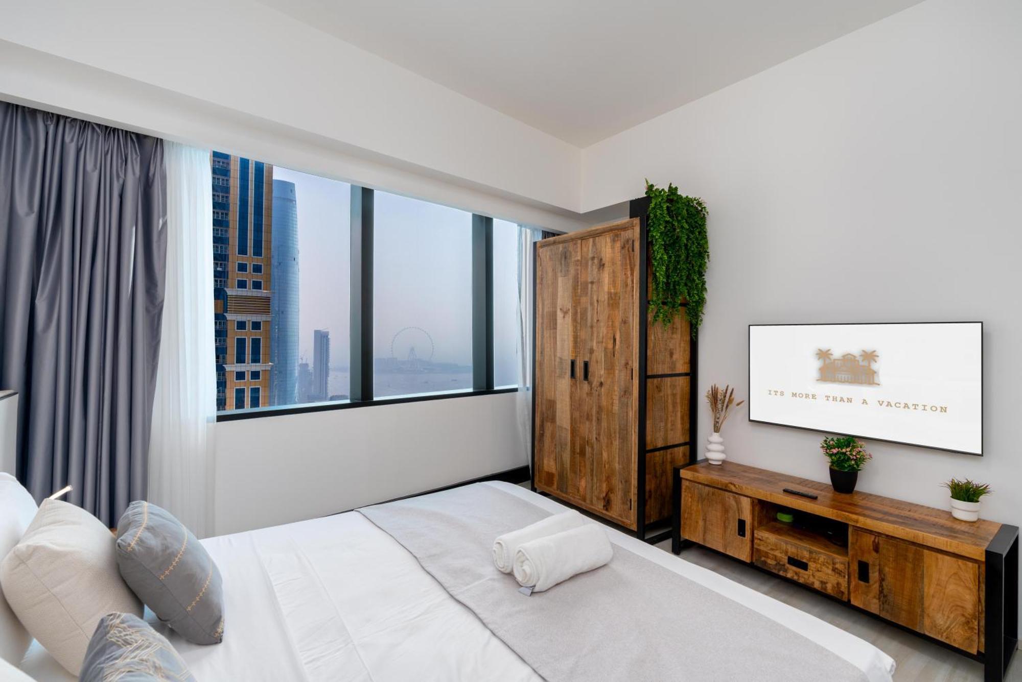 The Luxe Marina Experience - Stylish 2br With Sweeping Balcony Views For Total Relaxation Appartement