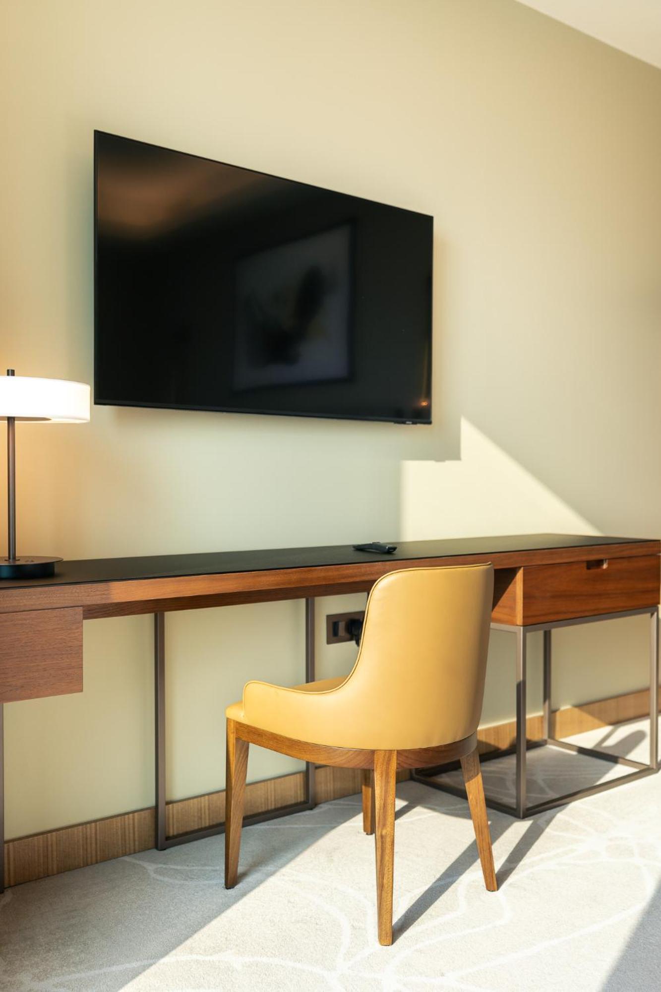 Citihome - 2br At Address Opera In Downtown Appartement Dubaï