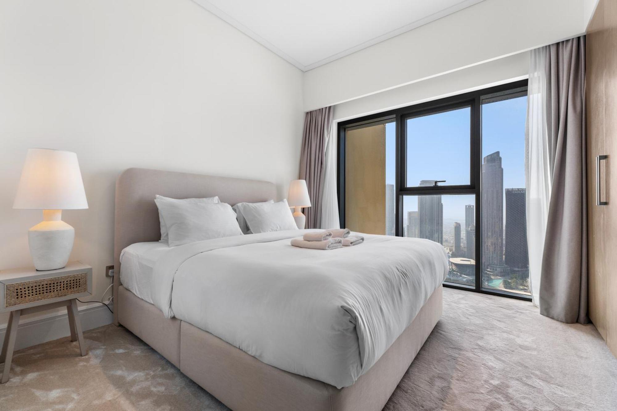 Full Fountain And Burj View - 3br Burj Royale Dubai