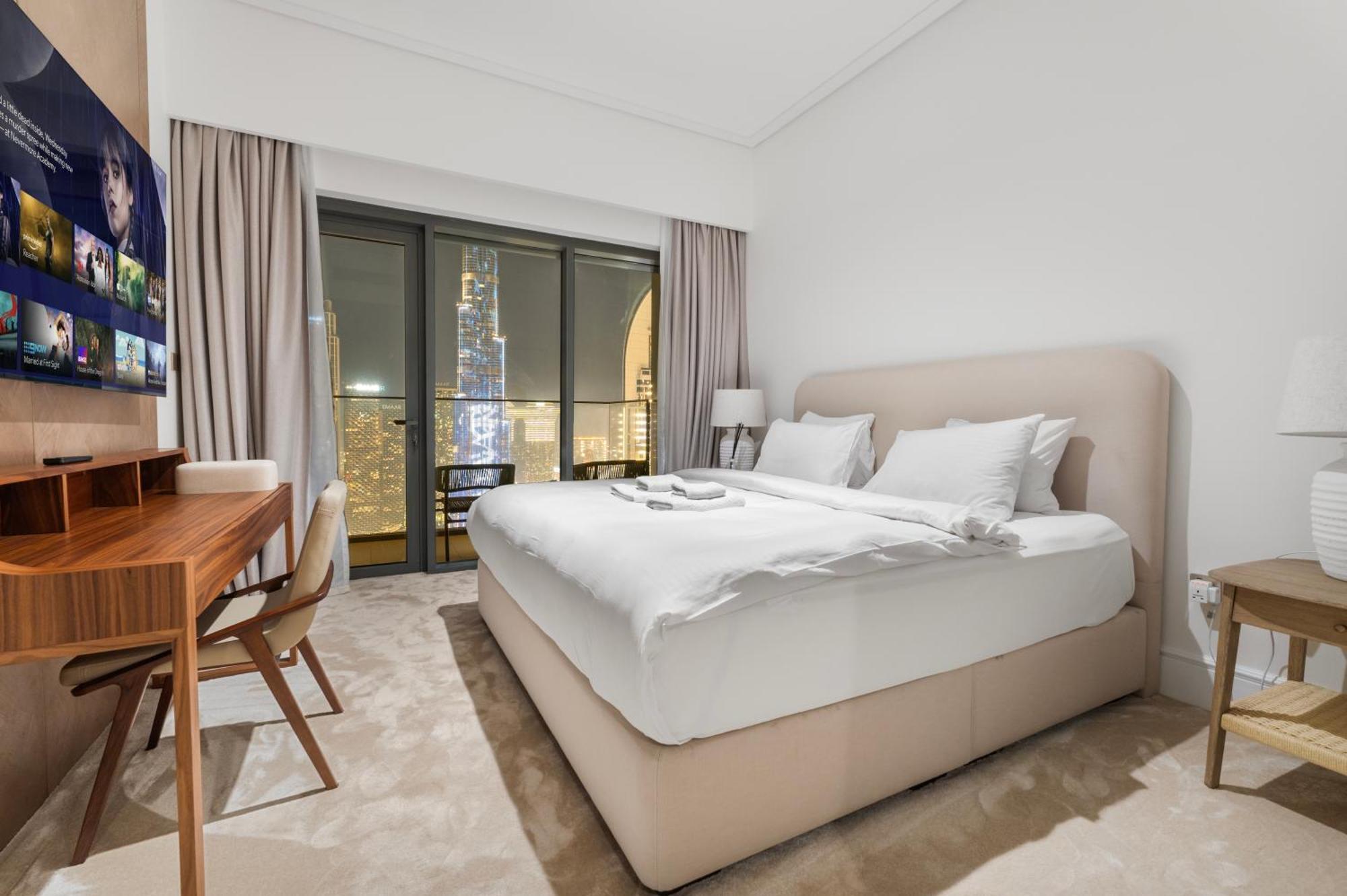 Lejlighed Full Fountain And Burj View - 3br Burj Royale