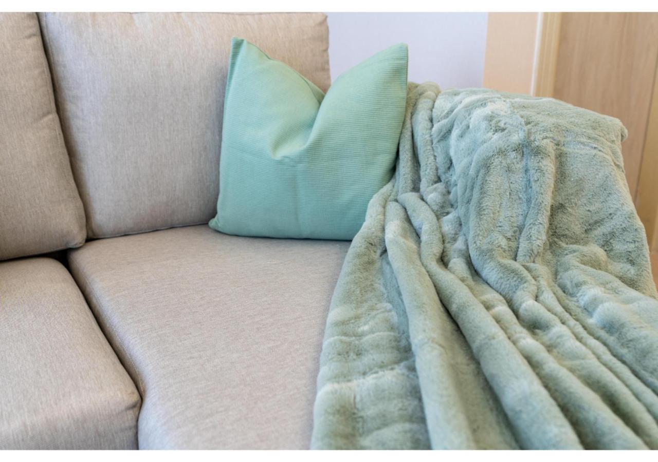Apartamento Modern 1br Dania 1 With Private Balcony By Vibel Dubái
