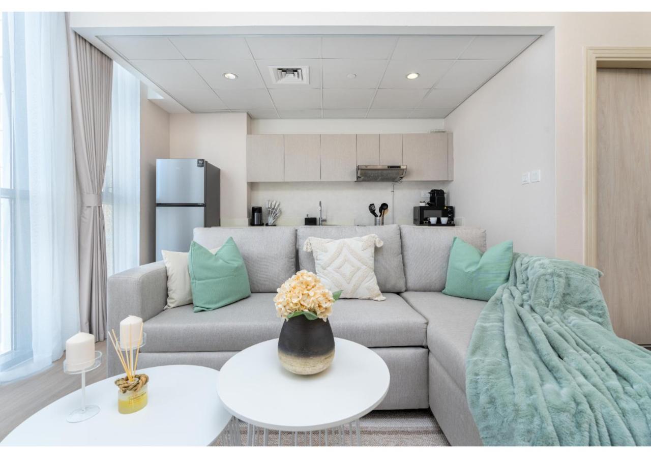 Modern 1br Dania 1 With Private Balcony By Vibel Apartamento Dubái