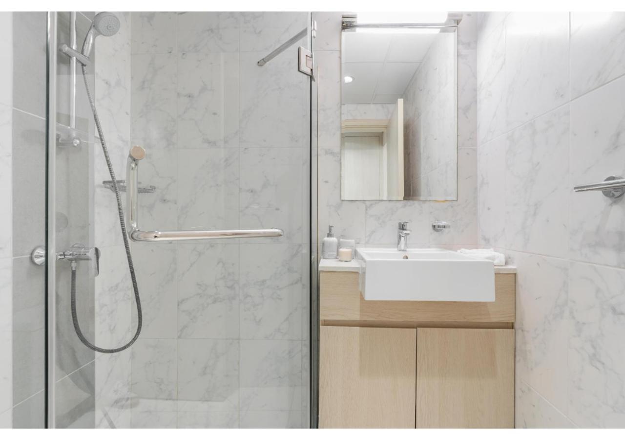 Modern 1br Dania 1 With Private Balcony By Vibel Appartement
