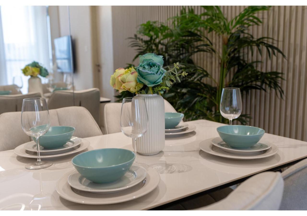 Modern 1br Dania 1 With Private Balcony By Vibel Apartamento Dubái