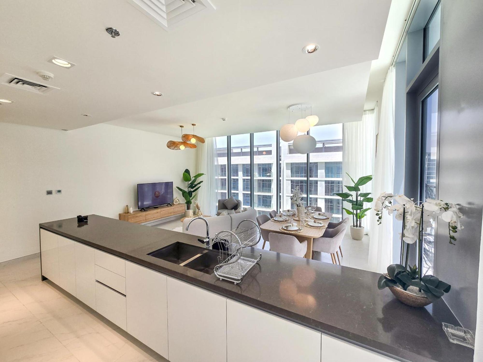 Easygo-luxury 2br & Maids With Lagoon View