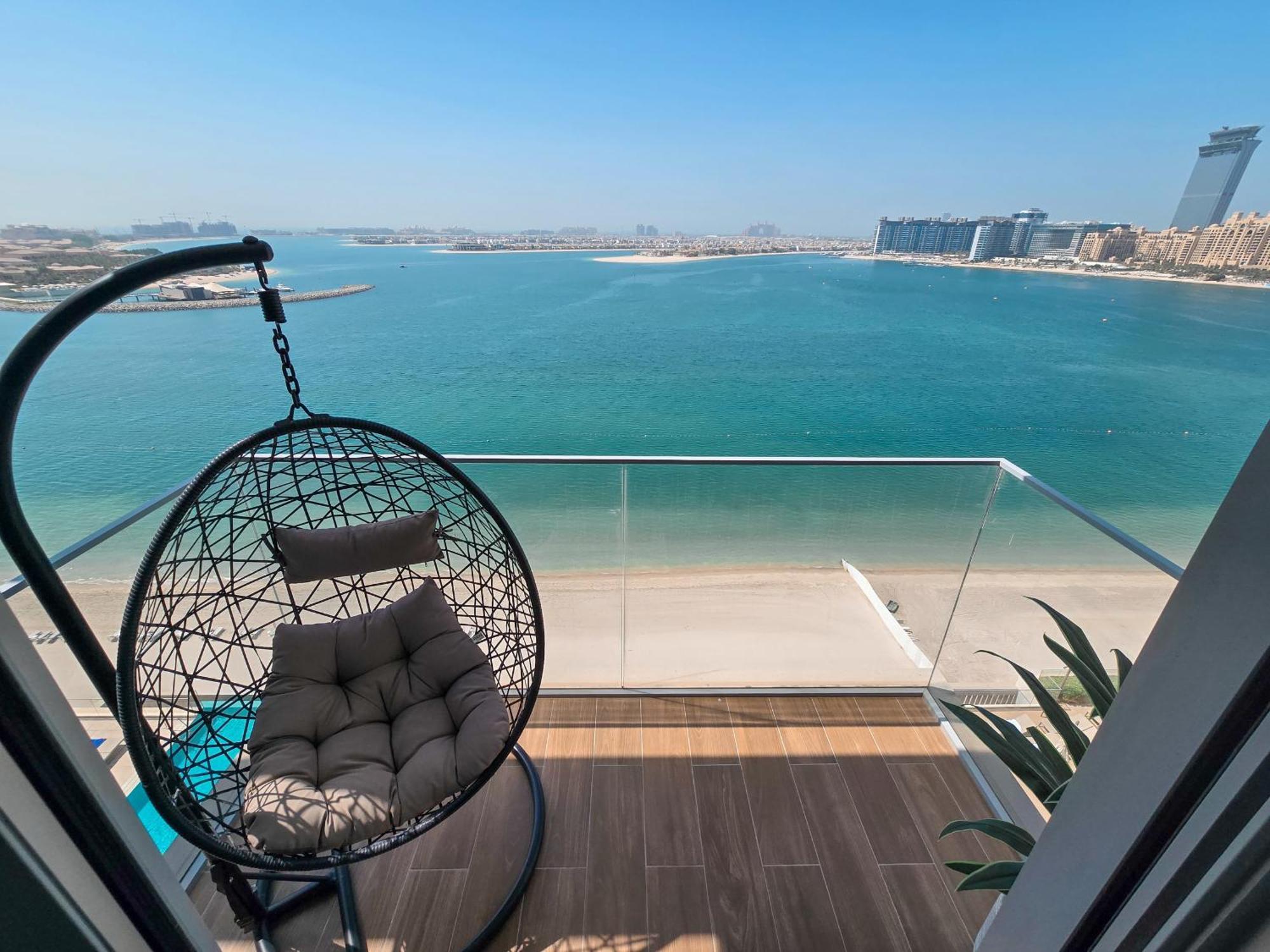 Lägenhet Easygo- Beachfront 2bdr In Harbor- Isle Dubai