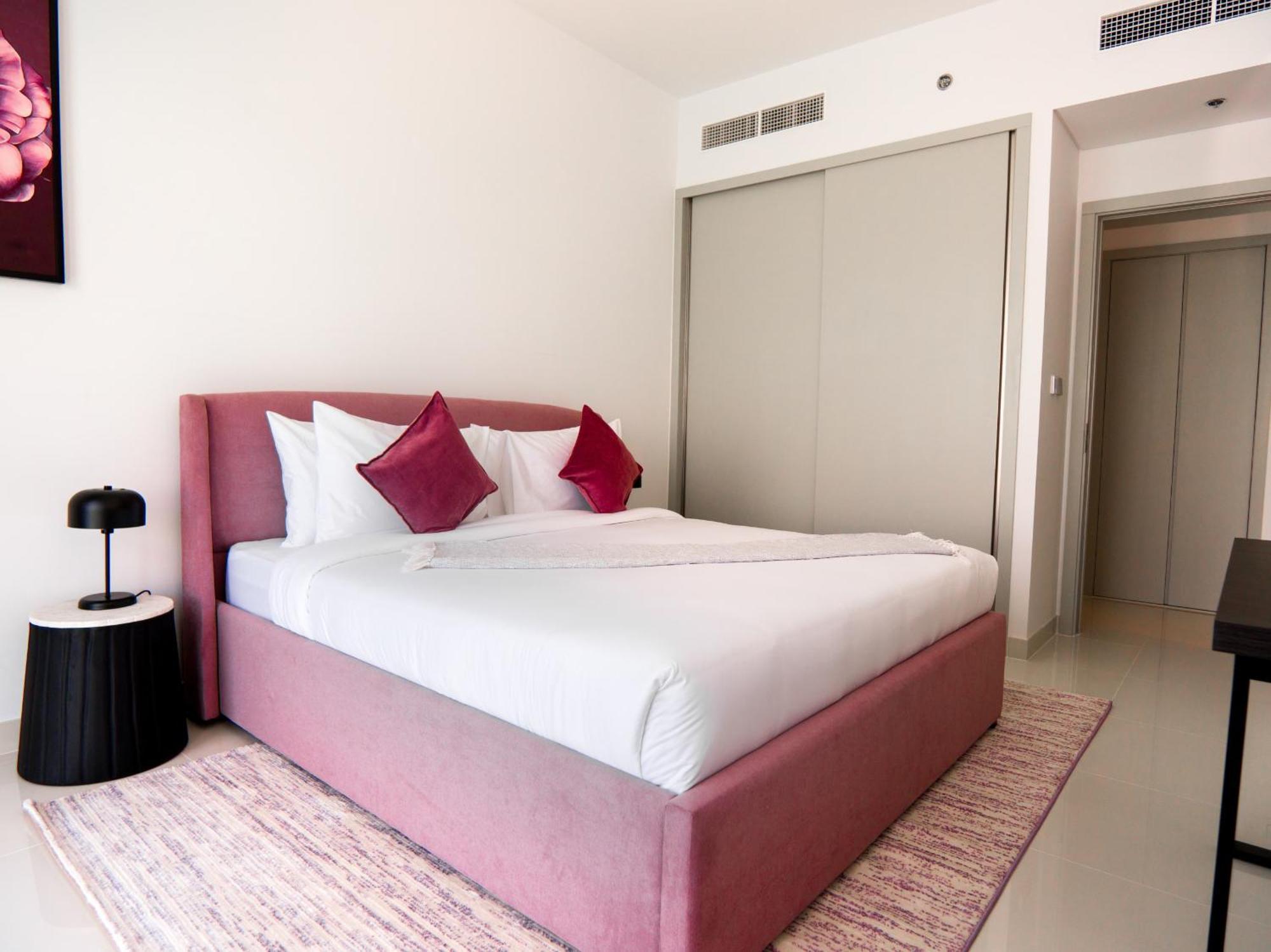 Easygo- Beachfront 2bdr In Harbor- Isle Dubai