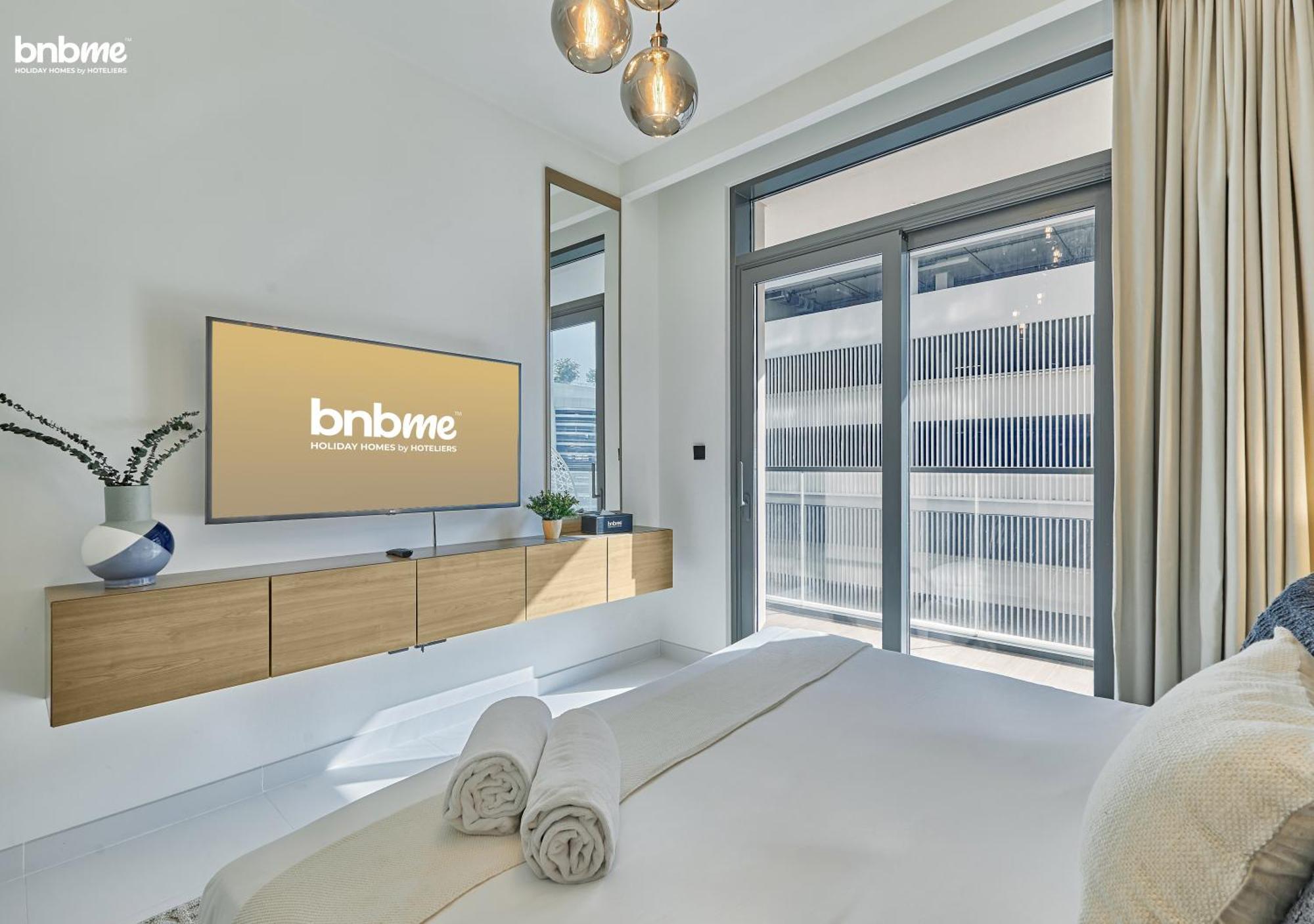 Bnbme - Marina Vista Tower 1 *