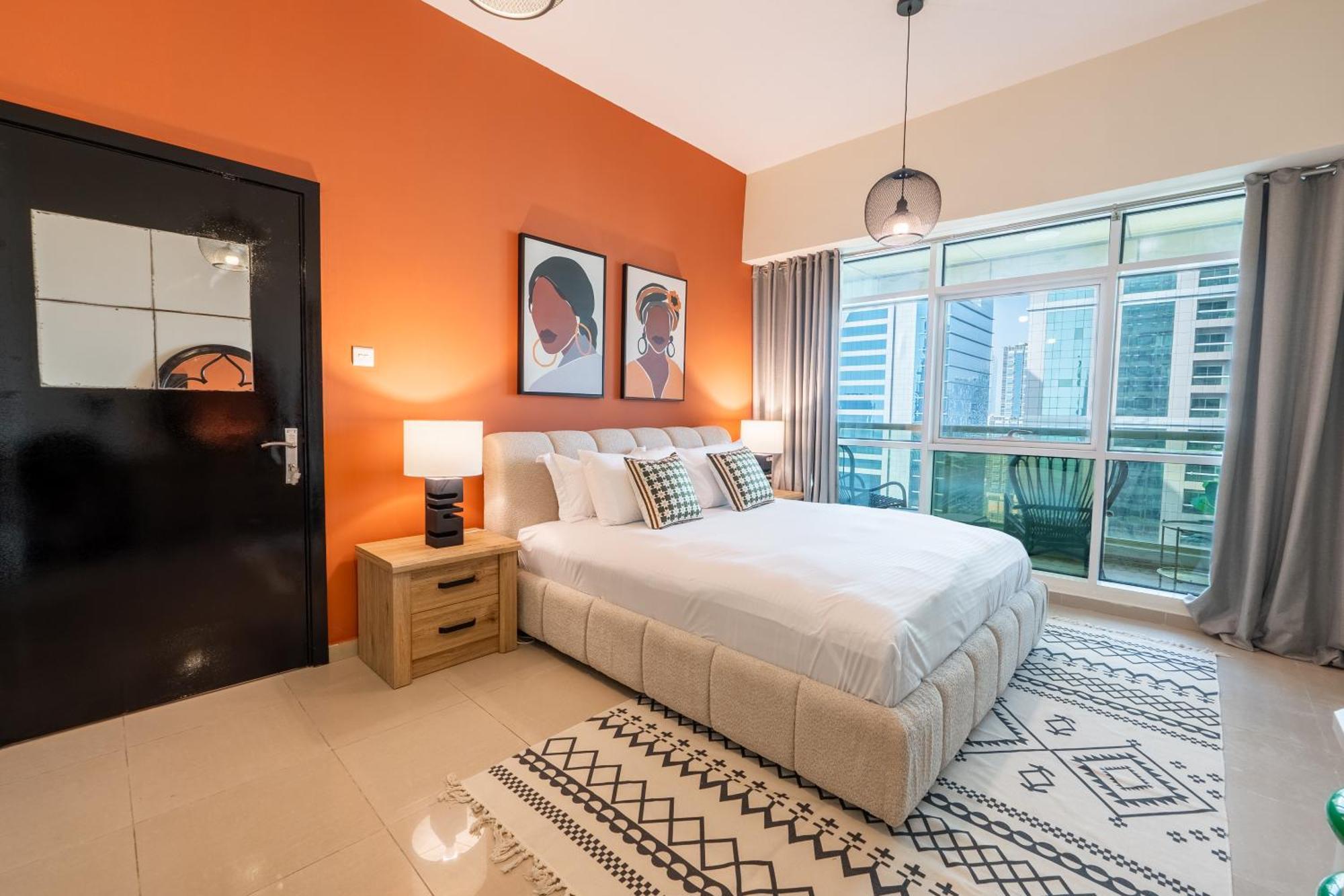 Stylish 1br Apartment! Near Metro & Stroll To Marina Lejlighed Dubai