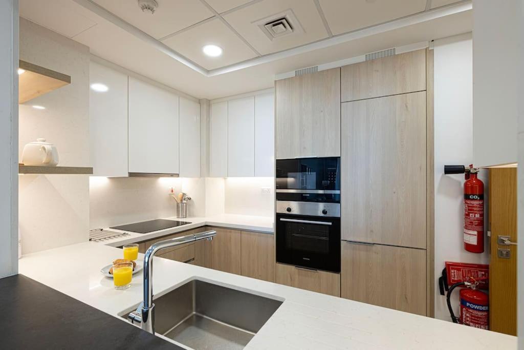 Dar Mama - In Downtown With Burj Khalifa View Apartment