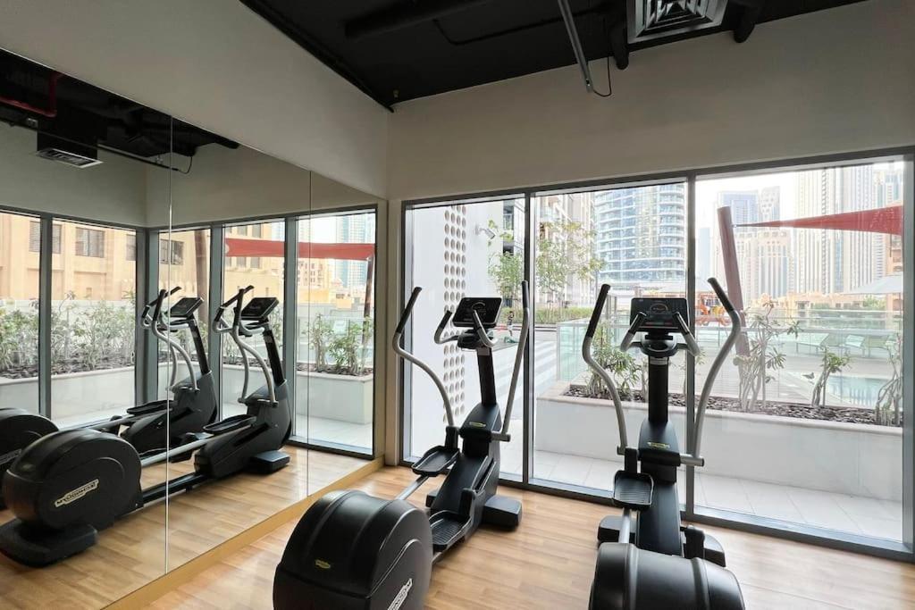 Dar Mama - In Downtown With Burj Khalifa View Apartment