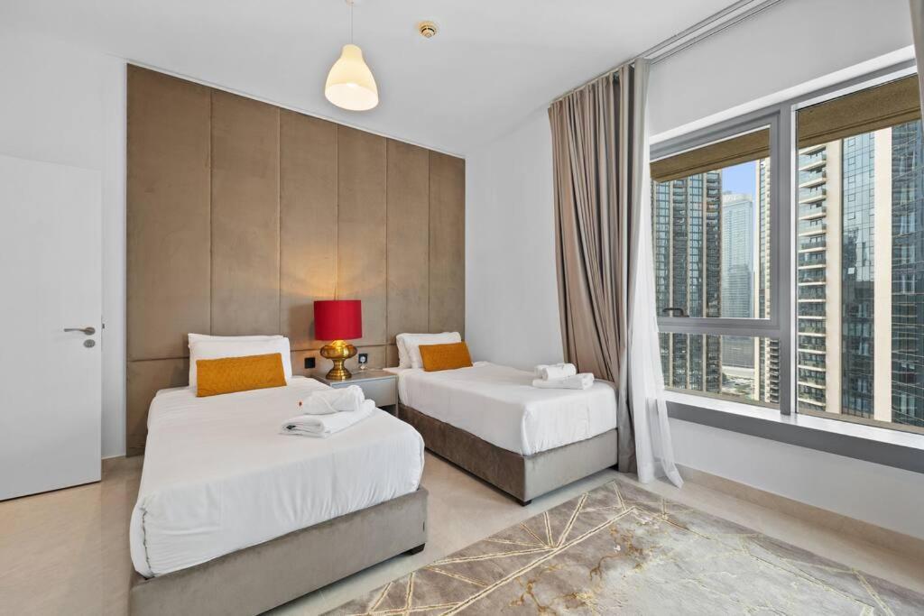 Bellavista - 29 Blvd - 2 Bedroom Fabulous Fountain View * Dubái