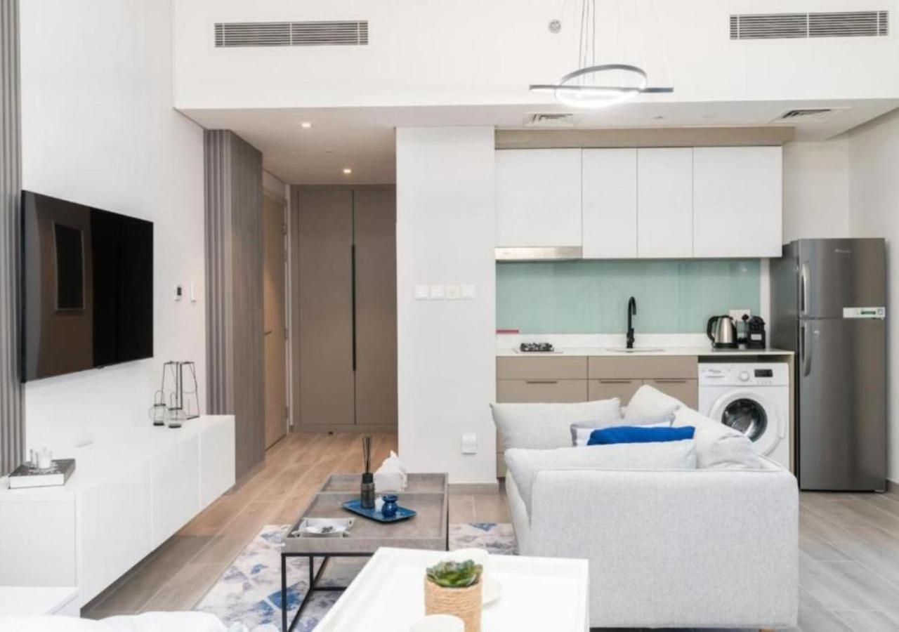 Appartement Charming Midtown 9th Floor With Balcony By Vibel Dubaï