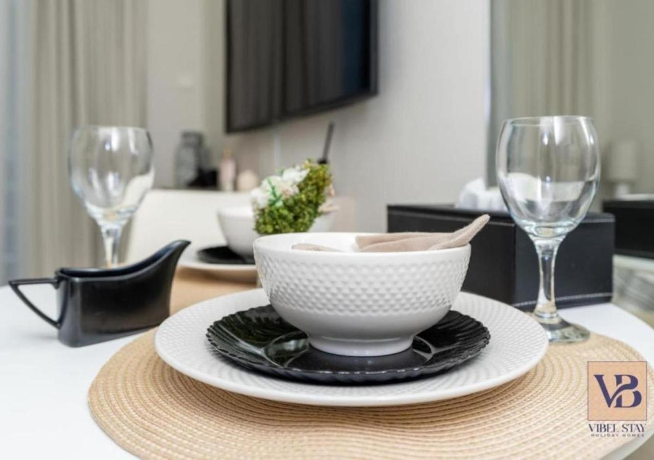 Modern At Azizi 46 In Meydan By Vibel Appartement