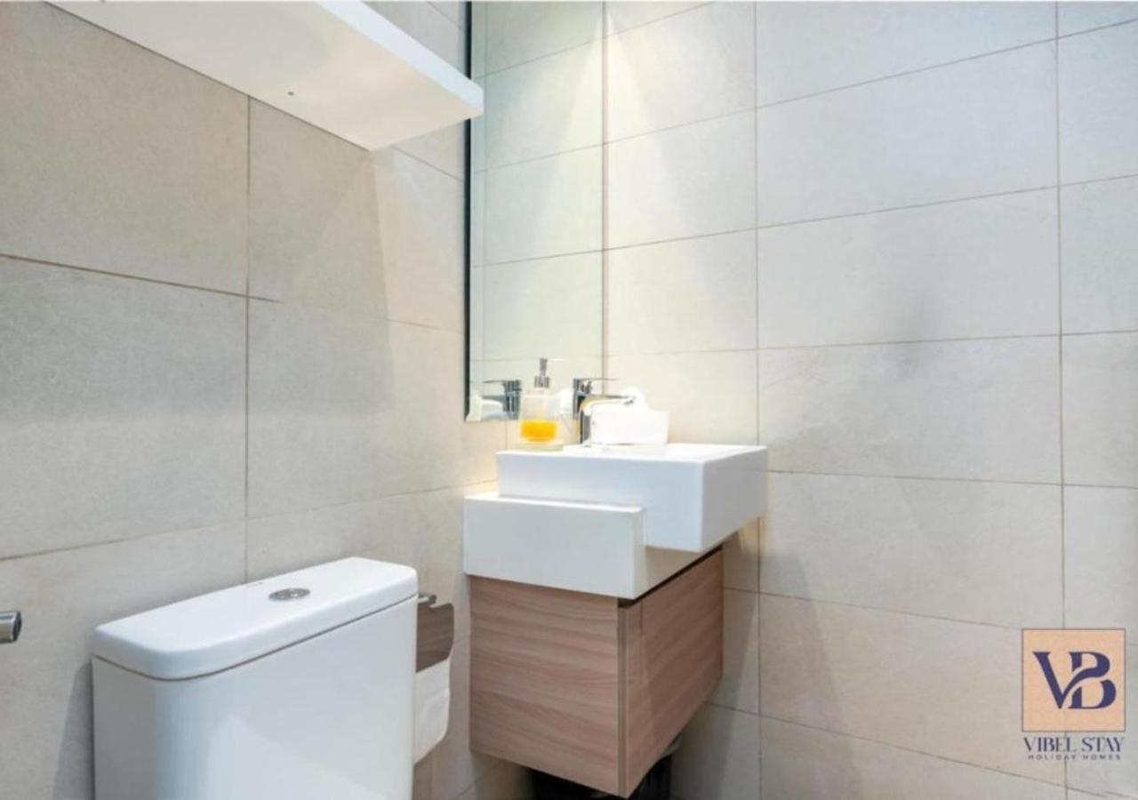 Modern At Azizi 46 In Meydan By Vibel Appartement *
