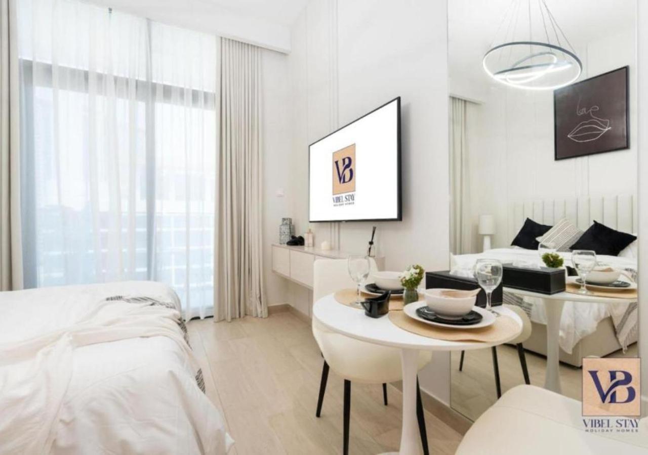 Appartement Modern At Azizi 46 In Meydan By Vibel Dubaï