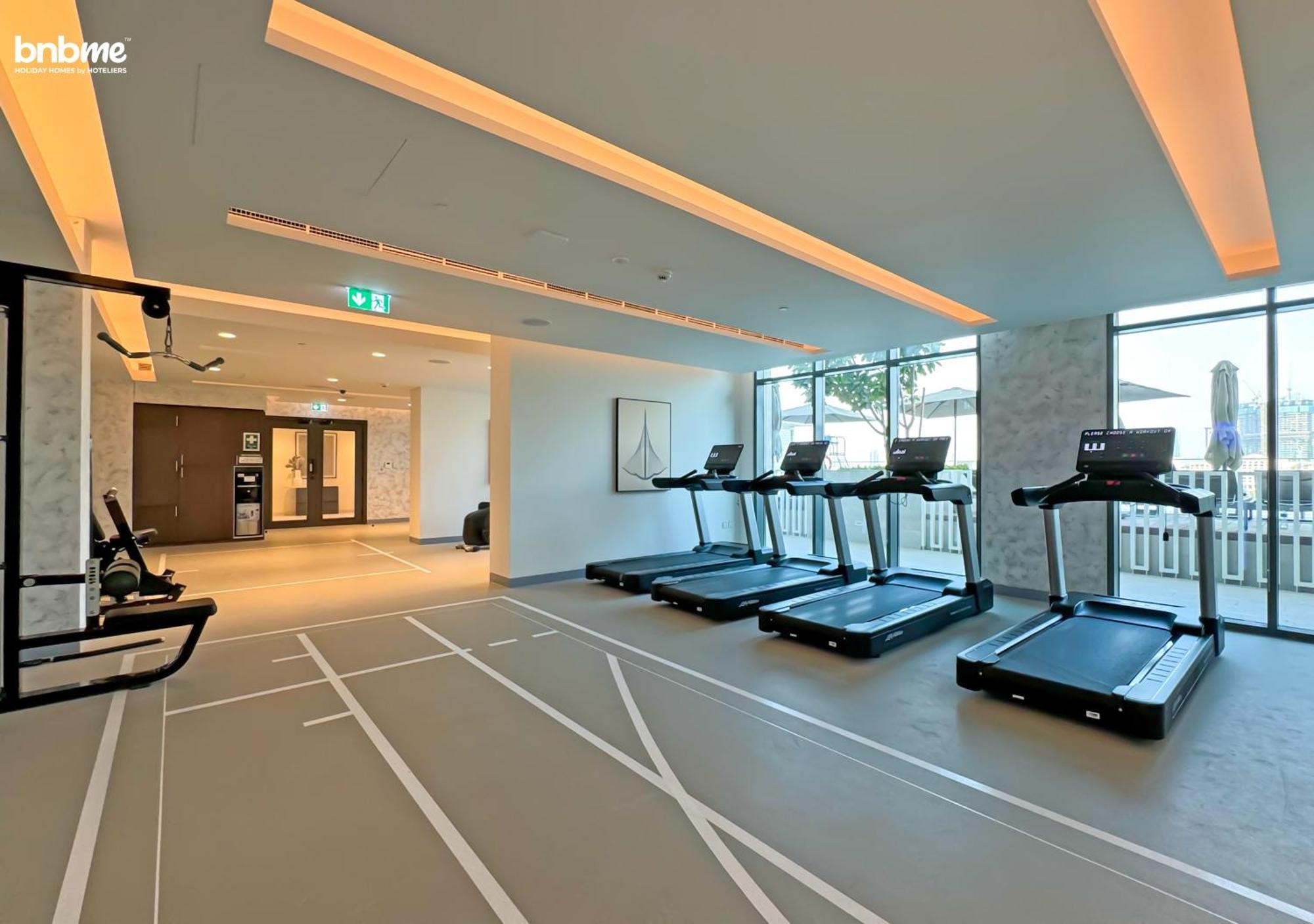 Bnbme - Marina Vista Tower 1 Dubaï