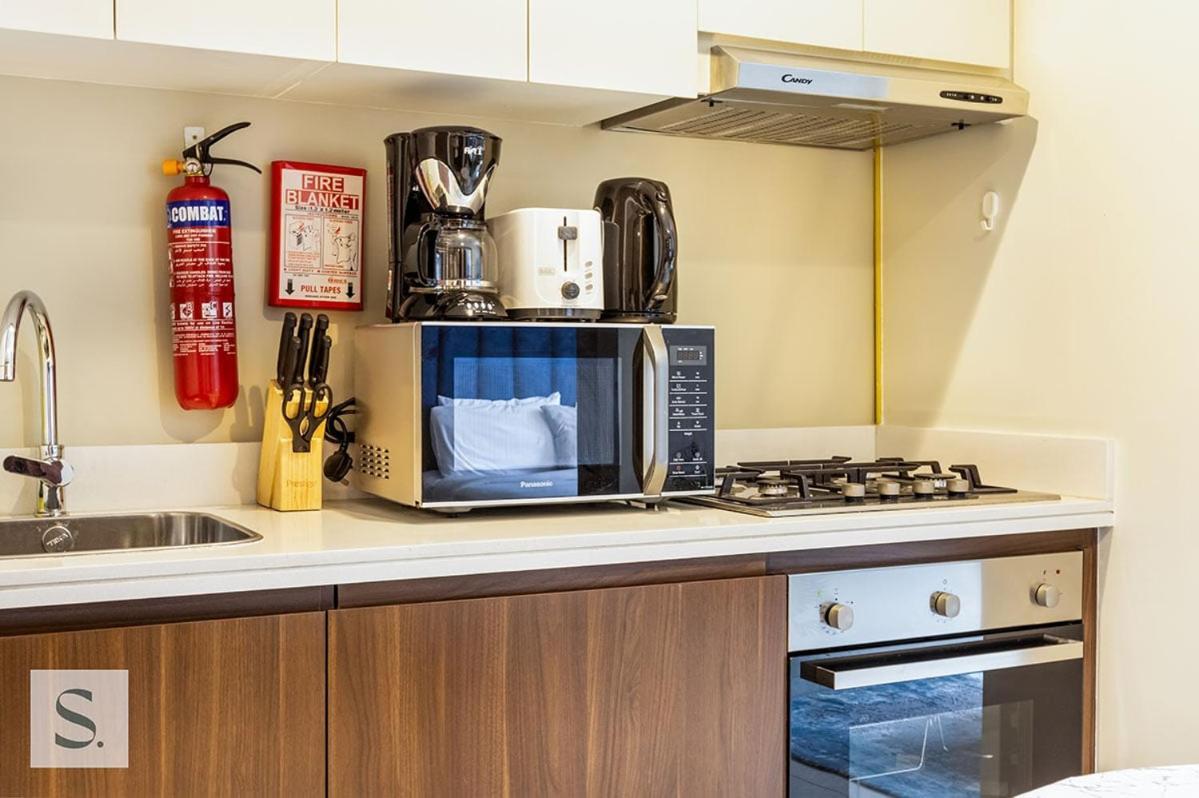 Aws Homes - Lux Gateaway Near Mall Appartement Dubaï