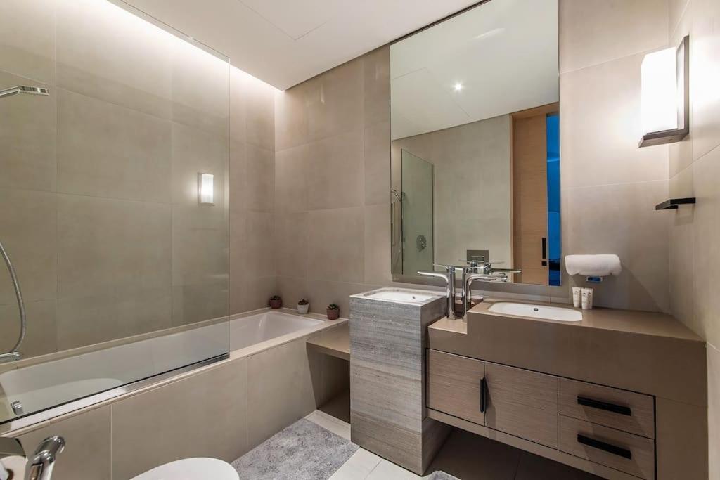 Appartement Famous Address Jbr High Floor Sea View