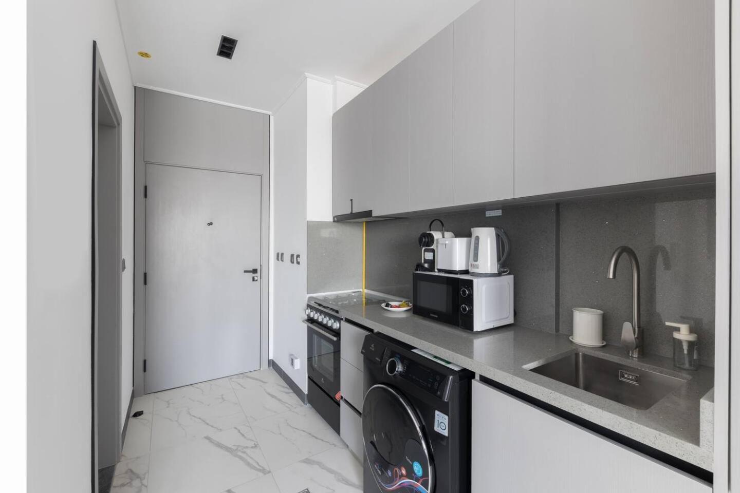 Brand New 15 Mins Drive From Business Bay * Dubaï